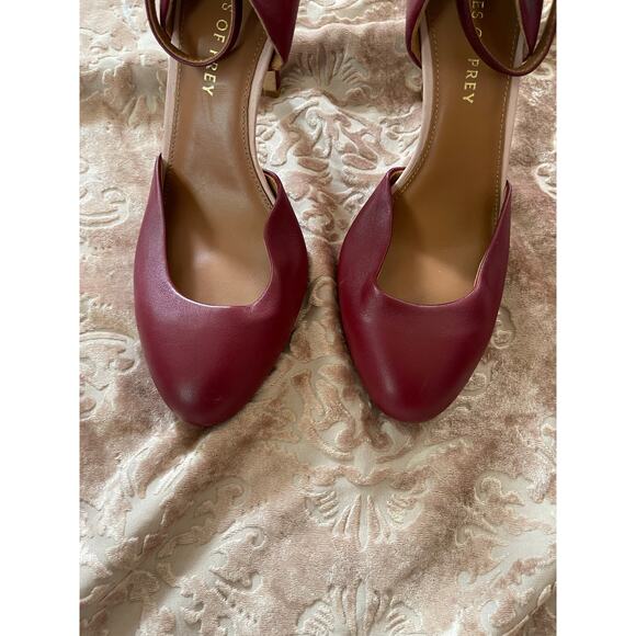 Shoes of prey burgundy leather high heels closed toe size 9.5 WW - Picture 2 of 5